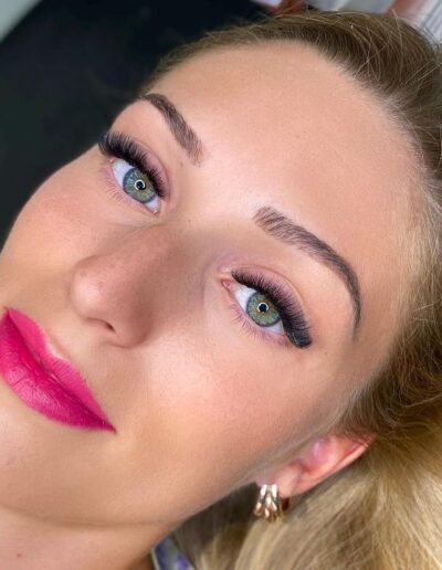 Galerie Mayerlis Eyelash Fontaine Leveque 32